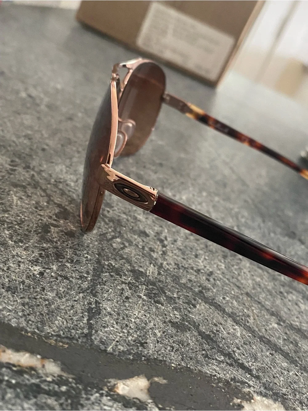 Brown Aviator Oakley Brand Sunglasses
